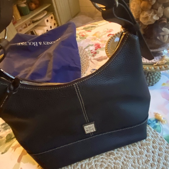 Dooney & Bourke Handbags - Dooney and Bourke Pebble Hobo